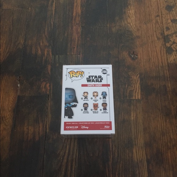 Darth Vador “Target Exclusive” Funko Pop - Picture 3 of 6